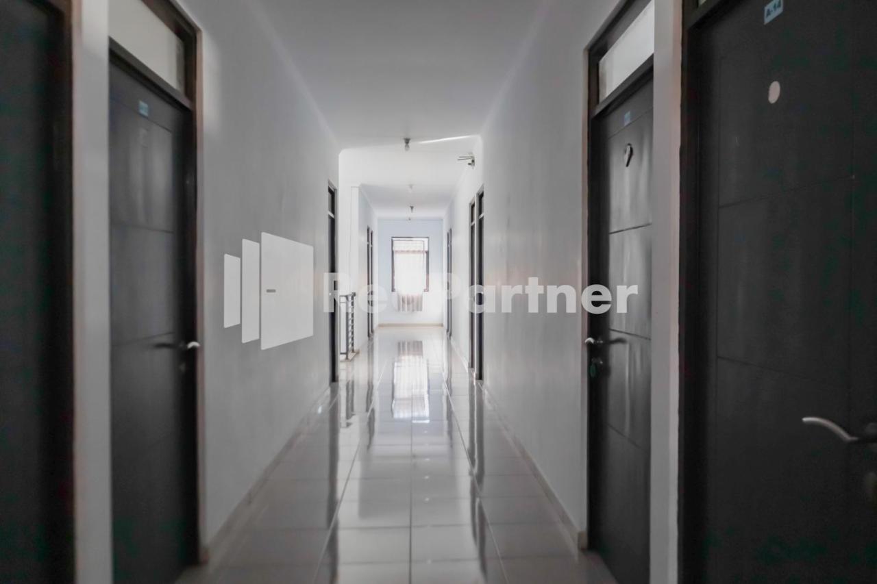 Oyo 2770 Zleepy Wisma Khazri Bogor Exterior photo
