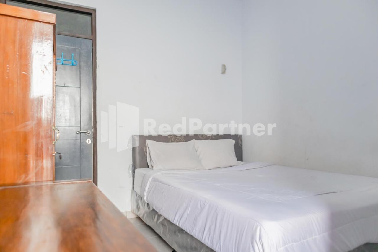 Oyo 2770 Zleepy Wisma Khazri Bogor Exterior photo