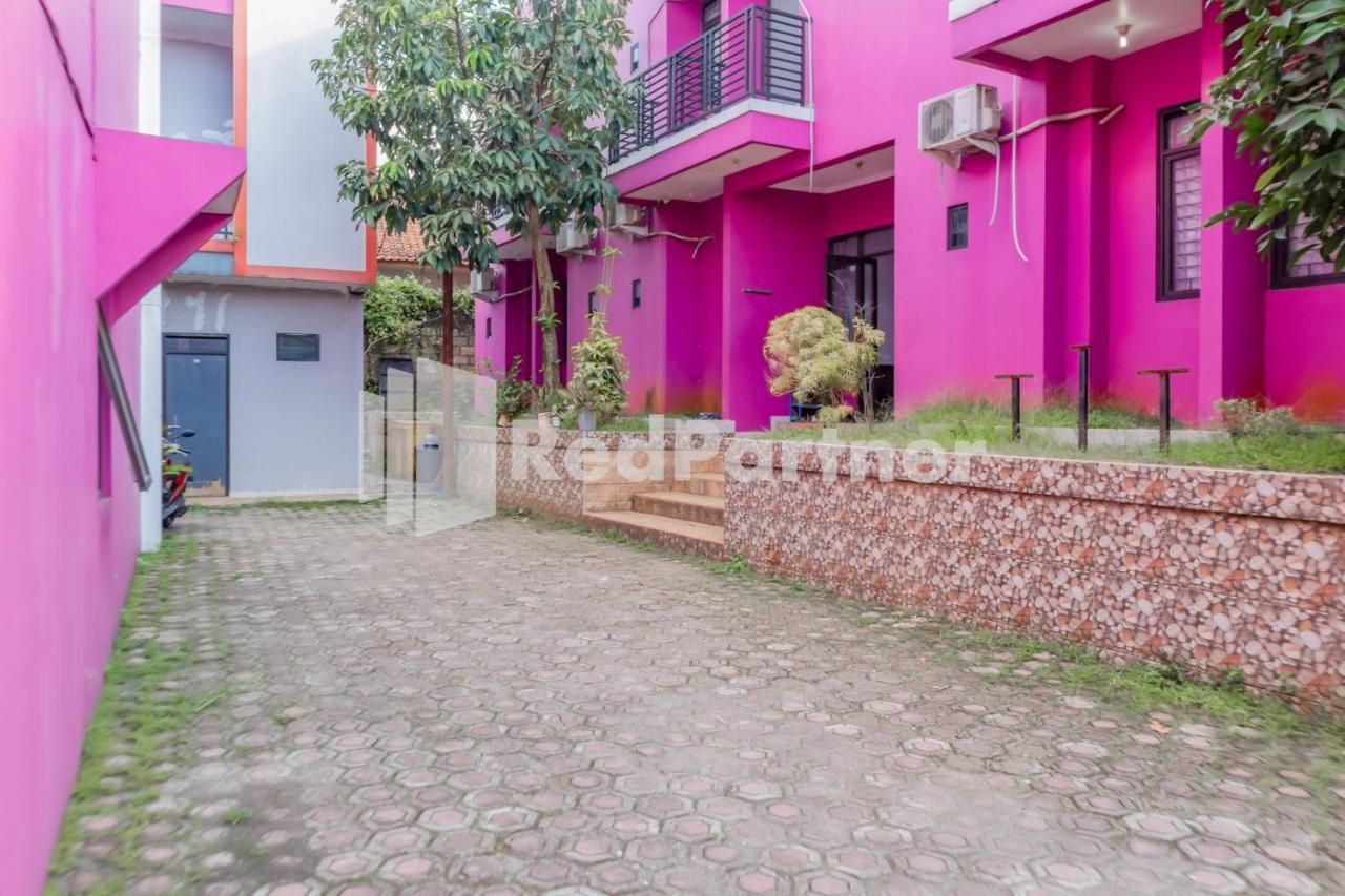 Oyo 2770 Zleepy Wisma Khazri Bogor Exterior photo